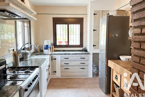 Hus till salu i Alora, Malaga, Spanien 3 sovrum, 148 kvm. Nr. 172316 - foto 17