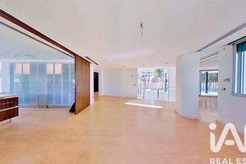 House zum Verkauf in Alicante, Spanien 7 Schlafzimmer, 610 m2 Nr. 172319 - Foto 11