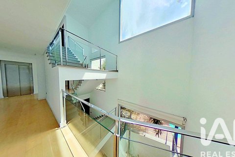 House zum Verkauf in Alicante, Spanien 7 Schlafzimmer, 610 m2 Nr. 172319 - Foto 16