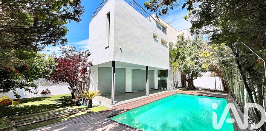 House in Alicante, Spanien 7 Schlafzimmer, 610 m2 Nr. 172319