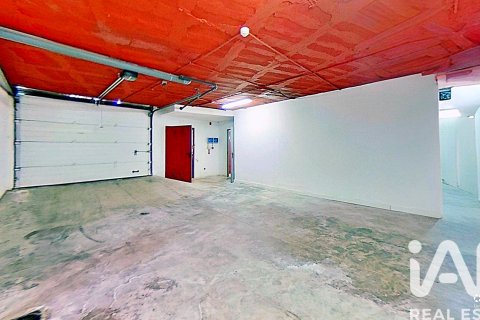 House zum Verkauf in Alicante, Spanien 7 Schlafzimmer, 610 m2 Nr. 172319 - Foto 25