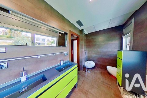 House zum Verkauf in Alicante, Spanien 7 Schlafzimmer, 610 m2 Nr. 172319 - Foto 7