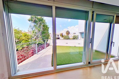 House zum Verkauf in Alicante, Spanien 7 Schlafzimmer, 610 m2 Nr. 172319 - Foto 20