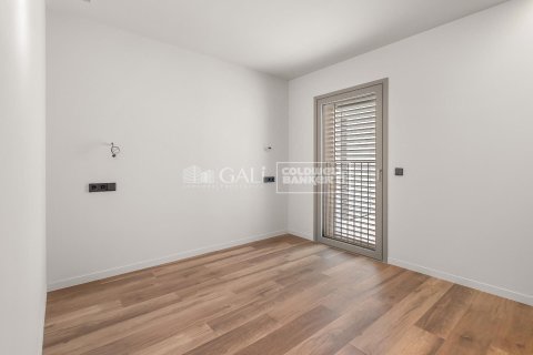 Huoneisto myytävänä Principado De Andorra (Ninguna Poblacion Tiene C.P.), Lleida, Espanja, 3 makuuhuonetta, 110 m2 No. 160069 - kuva 13