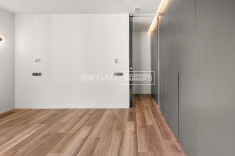 Huoneisto myytävänä Principado De Andorra (Ninguna Poblacion Tiene C.P.), Lleida, Espanja, 3 makuuhuonetta, 110 m2 No. 160069 - kuva 18