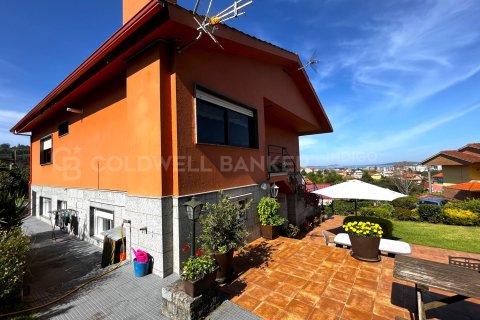 Villa zum Verkauf in Vigo, Pontevedra, Spanien 4 Schlafzimmer, 293 m2 Nr. 160071 - Foto 2