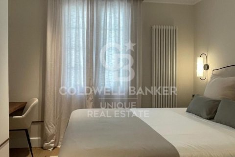 Huoneisto myytävänä Madrid, Espanja, 4 makuuhuonetta, 243 m2 No. 160070 - kuva 15