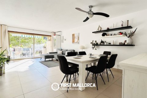 Apartment à vendre à Cala Vinyes, Mallorca, Espagne, 2 chambres, 124 m2 No. 166079 - photo 3