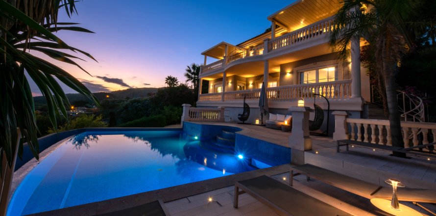 Villa a Costa D'en Blanes, Mallorca, Spagna 5 camere da letto, 550 mq. N° 166077