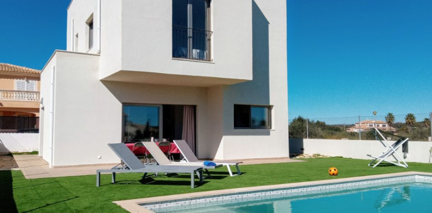 Villa a Sa Rapita, Mallorca, Spagna 3 camere da letto, 167 mq. N° 183520