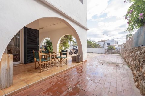 Apartamento en venta en Sant Lluis, Menorca, España 4 dormitorios, 132 m2 No. 160923 - foto 2