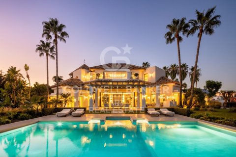 Villa à vendre à Benahavis, Malaga, Espagne, 7 chambres, 615 m2 No. 178562 - photo 21