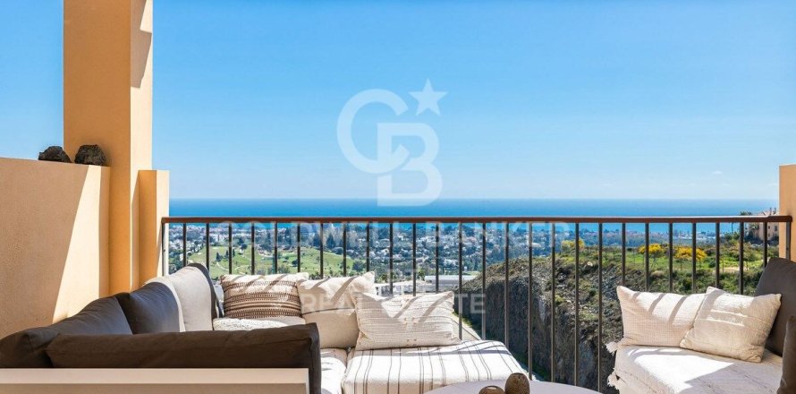 Penthouse à Benahavis, Malaga, Espagne 2 chambres, 118 m2 No. 178564