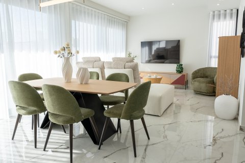 Продажа виллы в Сьюдад Кесада, Аликанте, Испания 3 спальни, 200м2 №155708 - фото 13