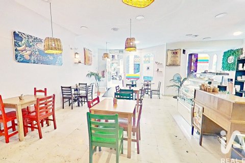 Propiedad comercial en alquiler en Alicante, España 68 m2 No. 188479 - foto 4