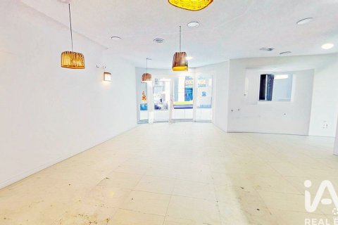 Propiedad comercial en alquiler en Alicante, España 68 m2 No. 188479 - foto 14