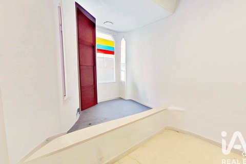 Propiedad comercial en alquiler en Alicante, España 68 m2 No. 188479 - foto 5