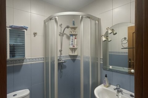 House for rent in Valverde de la Virgen, Leon, Spain 4 bedrooms, 388 sq.m. No. 188478 - photo 26