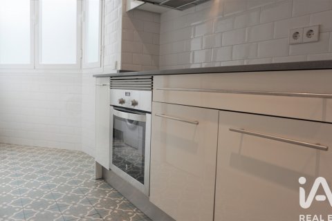 Apartamento en alquiler en Madrid, España 4 dormitorios, 111 m2 No. 188477 - foto 14