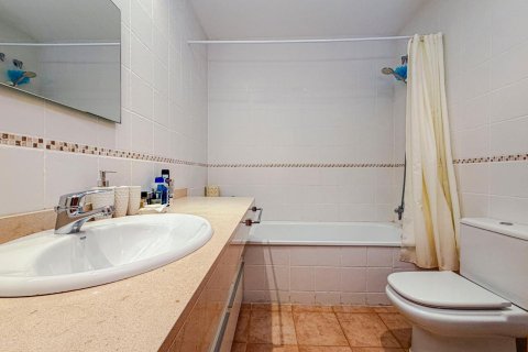 Bliźniak w Lloret de Mar, Girona, Hiszpania 4 sypialnie, 169 mkw. nr 183505 – zdjęcie 21