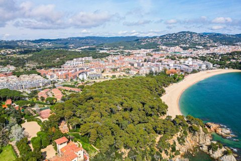 Bliźniak w Lloret de Mar, Girona, Hiszpania 4 sypialnie, 169 mkw. nr 183505 – zdjęcie 2