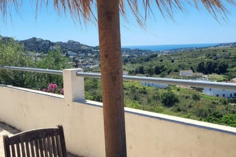 Villa till salu i Agost, Alicante, Spanien 2 sovrum, 177 kvm. Nr. 180282 - foto 14