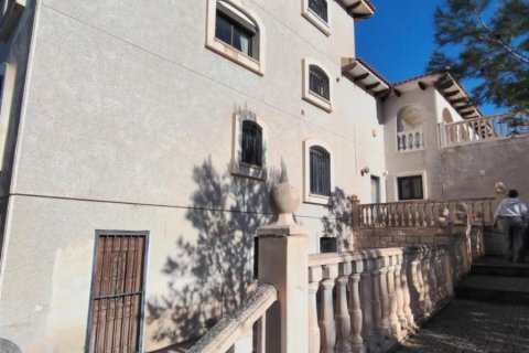 Villa zum Verkauf in La Nucia, Alicante, Spanien 14 Schlafzimmer, 1000 m2 Nr. 180281 - Foto 5