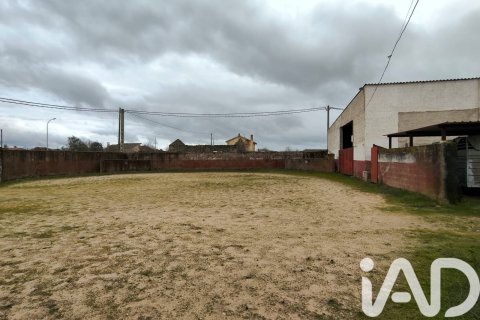 House for sale in Salamanca, Spain 450 sq.m. No. 185273 - photo 3