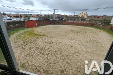 House for sale in Salamanca, Spain 450 sq.m. No. 185273 - photo 4