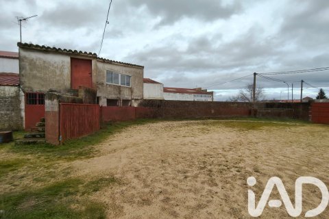 House for sale in Salamanca, Spain 450 sq.m. No. 185273 - photo 18