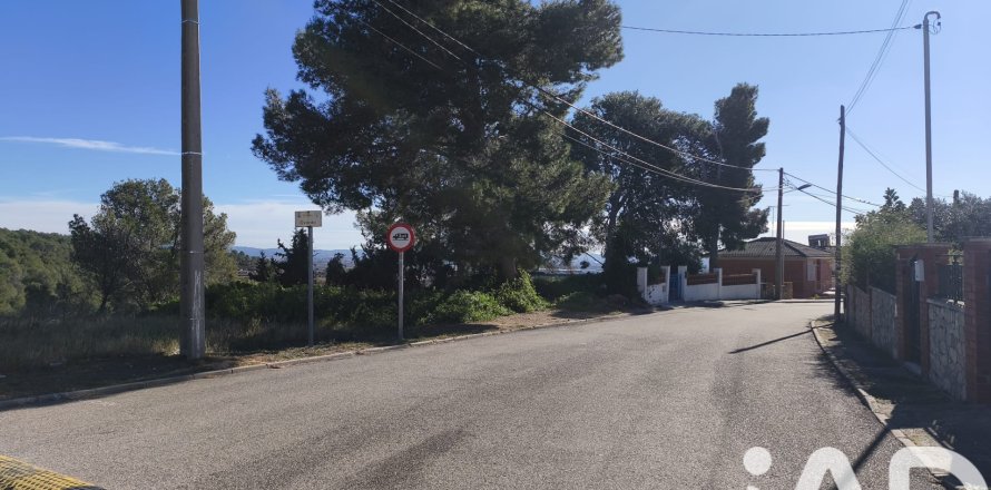 Parcela en La Bisbal Del Penedes, Tarragona, España 636 m2 No. 185272