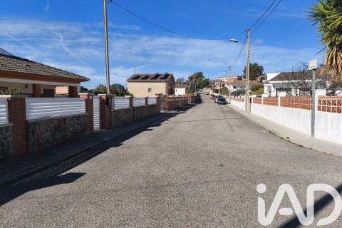 Parcela en venta en La Bisbal Del Penedes, Tarragona, España 636 m2 No. 185272 - foto 3