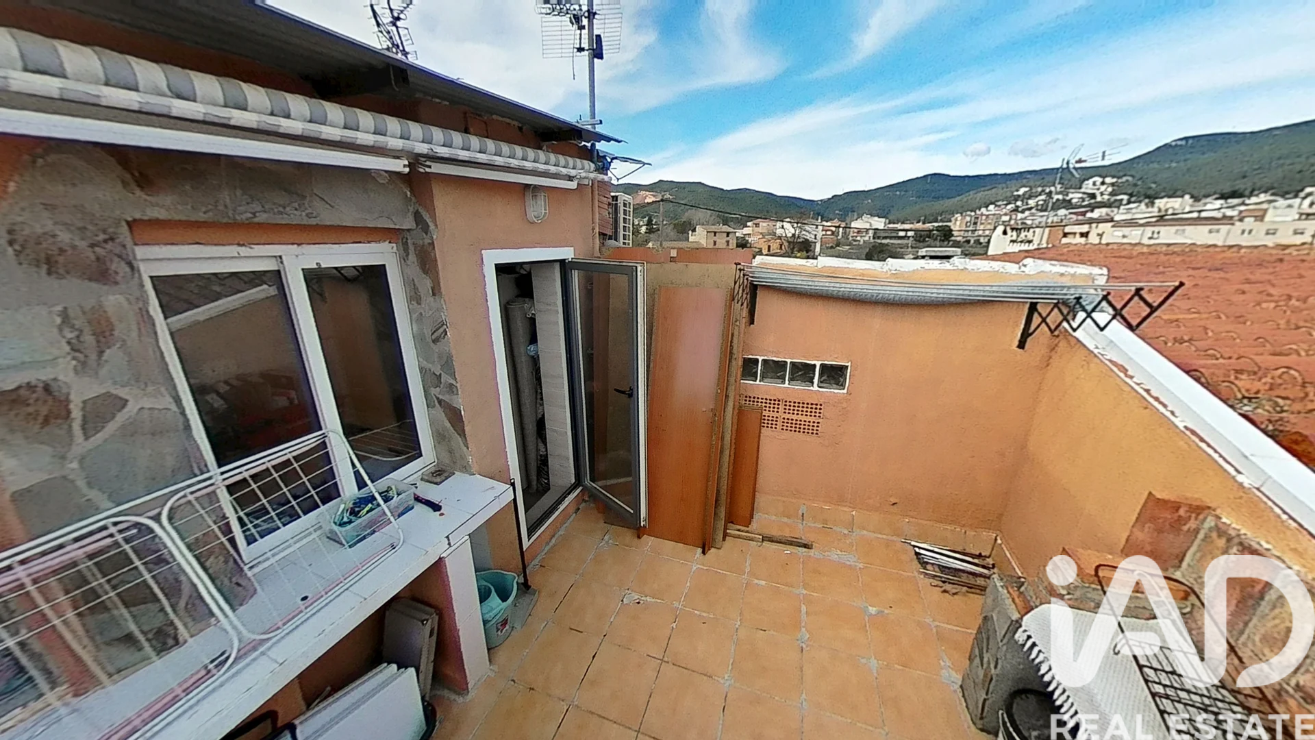 Apartment in Alcover, Tarragona, Spain 89 sq.m. No. 185274