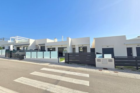 Villa à vendre Pilar de la Horadada, Alicante, Espagne, 3 chambres, 90 m2 No. 139301 - photo 2