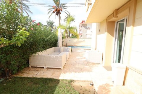 Villa à vendre Alicante, Espagne, 4 chambres, 222 m2 No. 139302 - photo 28