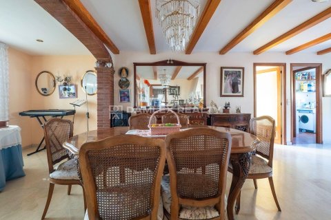Dom w Santa Cristina d'Aro, Girona, Hiszpania 5 sypialni, 627 mkw. nr 177144 – zdjęcie 28
