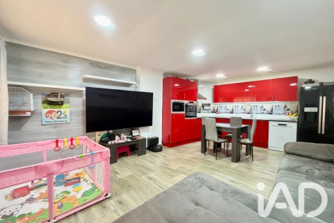 Casa adosada en venta en Tavernes de la Valldigna, València, España 3 dormitorios, 94 m2 No. 187996 - foto 12
