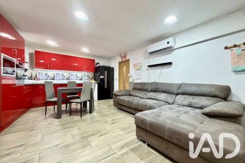Casa adosada en venta en Tavernes de la Valldigna, València, España 3 dormitorios, 94 m2 No. 187996 - foto 10