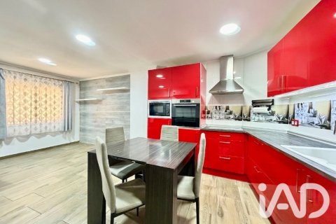 Casa adosada en venta en Tavernes de la Valldigna, València, España 3 dormitorios, 94 m2 No. 187996 - foto 4