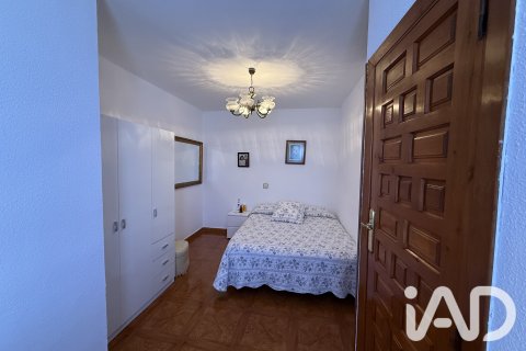 House for sale in Garrafe de Torio, Leon, Spain 3 bedrooms, 354 sq.m. No. 187998 - photo 20
