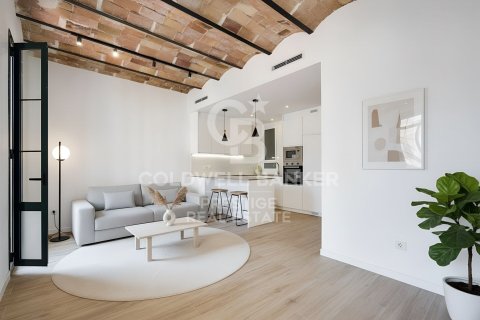Apartamento en venta en Barcelona, España 3 dormitorios, 82 m2 No. 157571 - foto 3