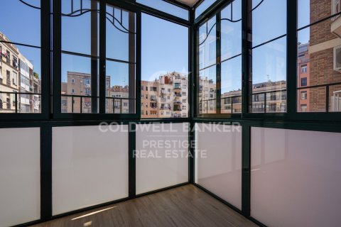 Huoneisto myytävänä Barcelona, Espanja, 3 makuuhuonetta, 82 m2 No. 157571 - kuva 10
