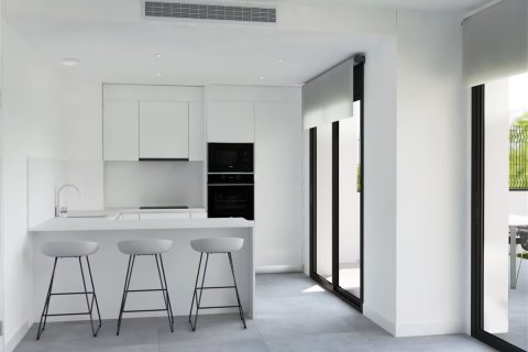 Townhouse à vendre à Roda de Berà, Tarragona, Espagne, 4 chambres, No. 141268 - photo 7