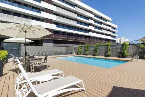 Apartment à vendre à Montgat, Barcelona, Espagne, 3 chambres, No. 141263 - photo 1