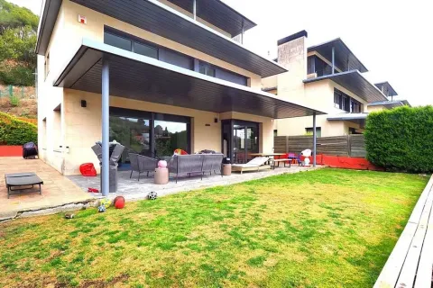 Продажа дома в Барселона, Испания 7 спален, №141266 - фото 5