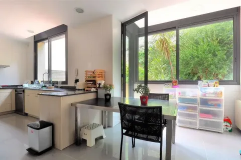 Продажа дома в Барселона, Испания 7 спален, №141266 - фото 17