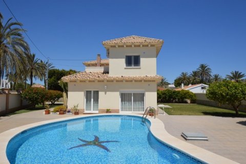 Villa en venta Cabo Roig, Alicante, España 276 m2 No. 116472 - foto 1
