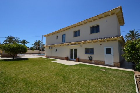 Villa en venta Cabo Roig, Alicante, España 276 m2 No. 116472 - foto 6
