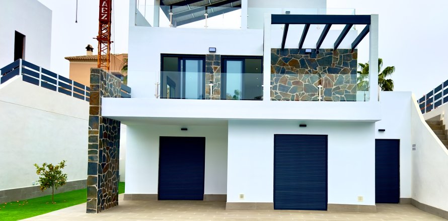 Villa à Ciudad Quesada, Alicante, Espagne 4 chambres, 260 m2 No. 188860