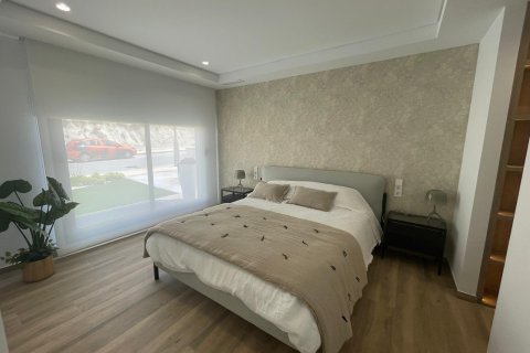 Villa for rent in Monforte del Cid, Alicante, Spain 317 sq.m. No. 165600 - photo 22